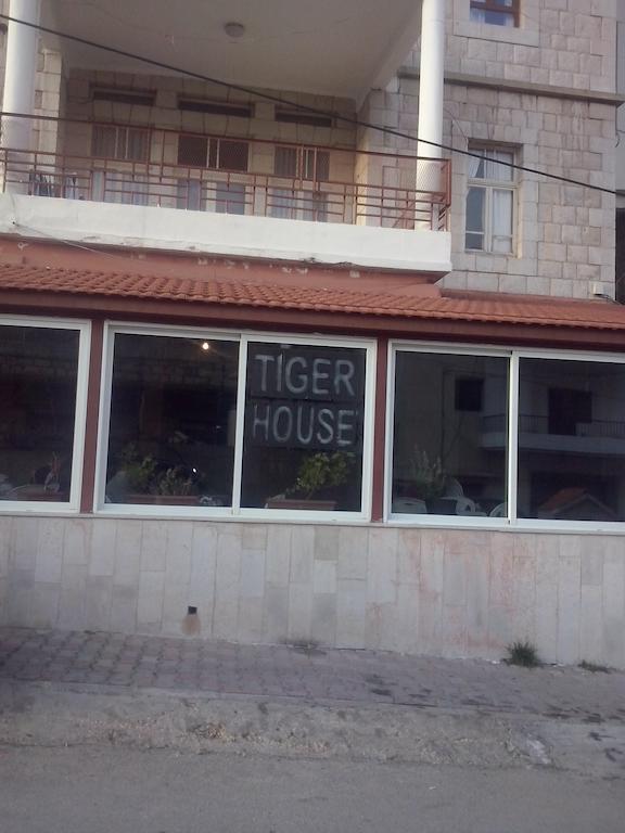 Tiger House Guest House Bcharre Luaran gambar