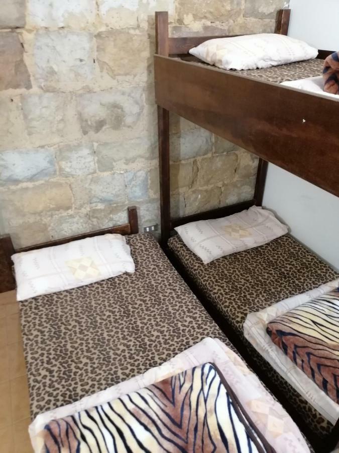 Tiger House Guest House Bcharre Luaran gambar